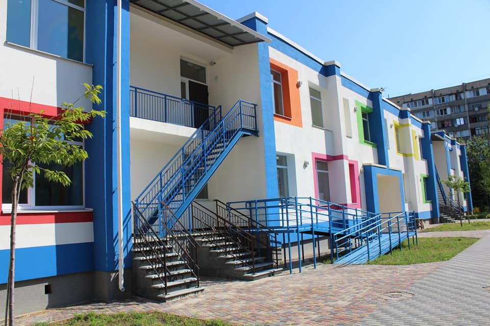 На Харьковском массиве скоро откроют обновленный соверменный детсад. Фото: Администрация Дарницкого района