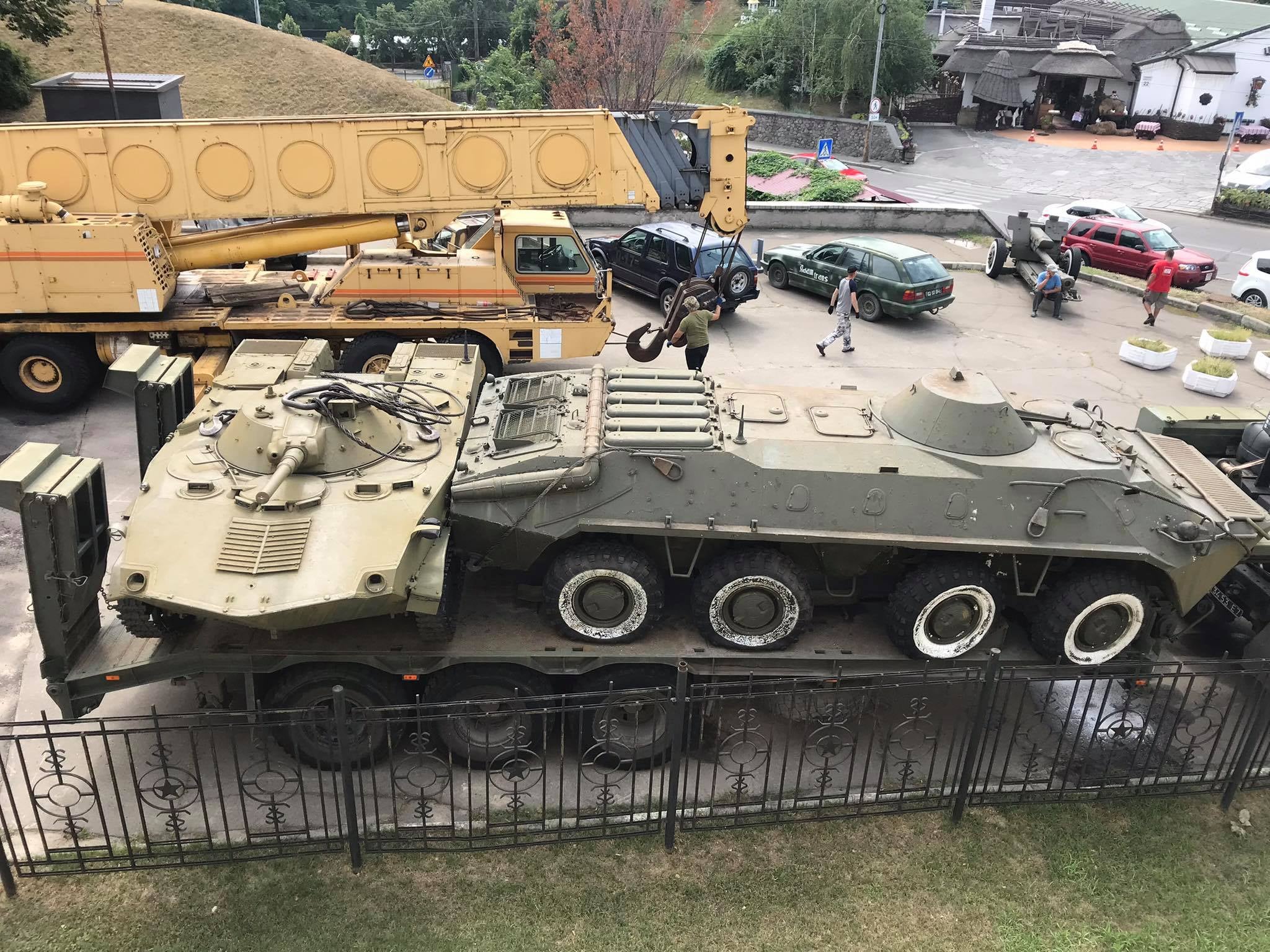 в Музее истории Украины во Второй мировой войне переставили экспонаты. Фото: Facebook музея 