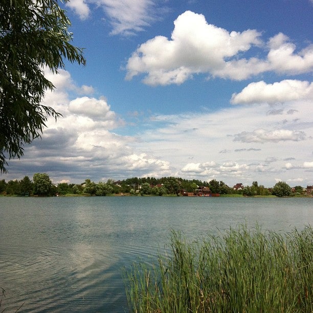 Голубое озеро рядом с Подгорцами. Фото: foursquare.com