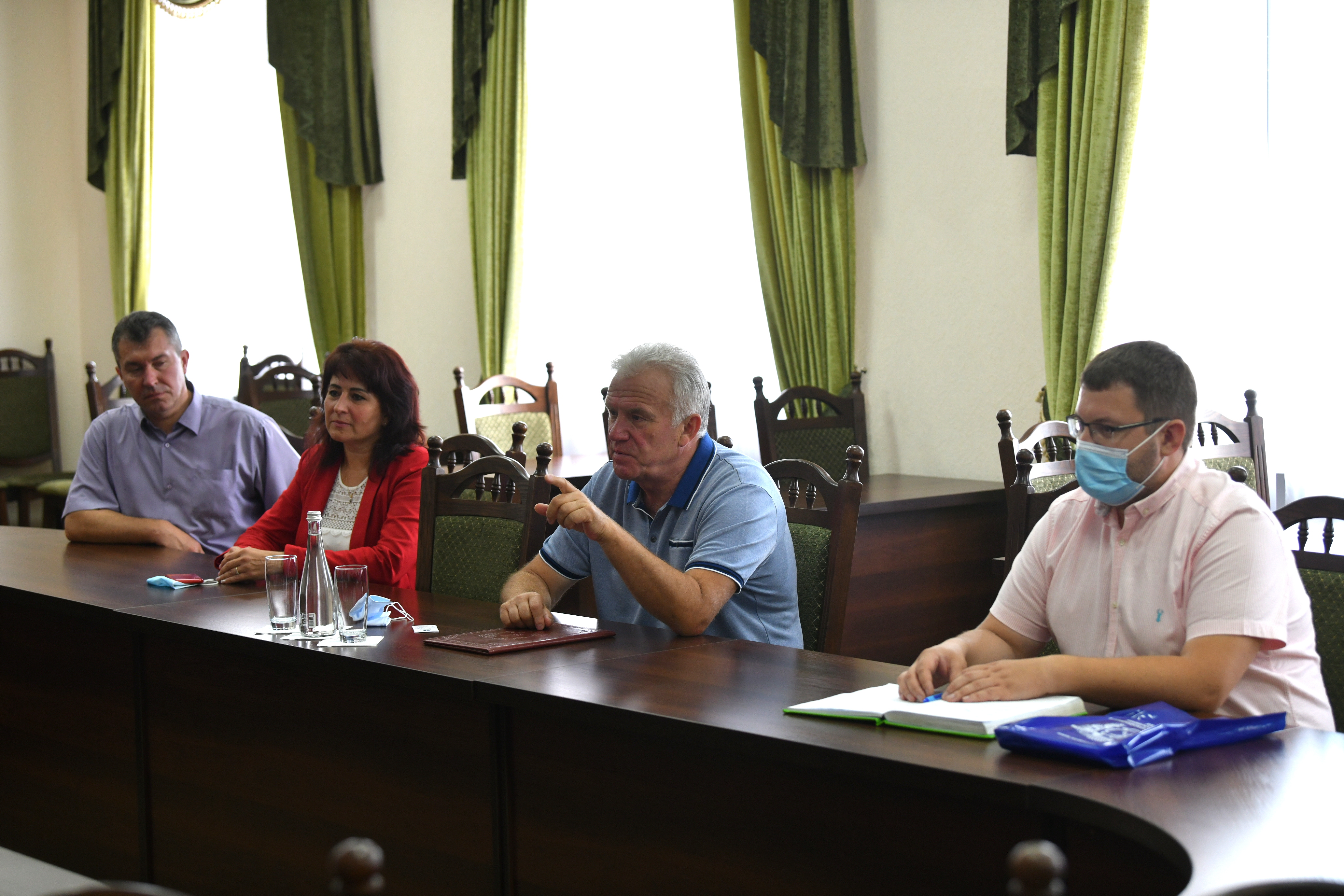 як пройшла зустріч керівників НУБіП і дистанційної школи "Оптіма"