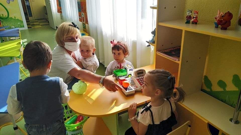 Мелким на радость: в Дарницком районе обновили детский сад фото 1