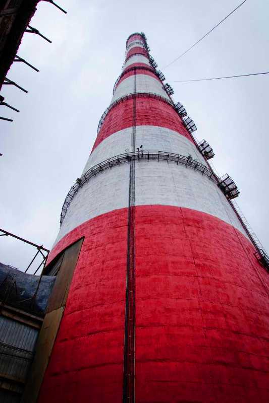 Труба ТЭЦ-6. Фото: Киевэнерго