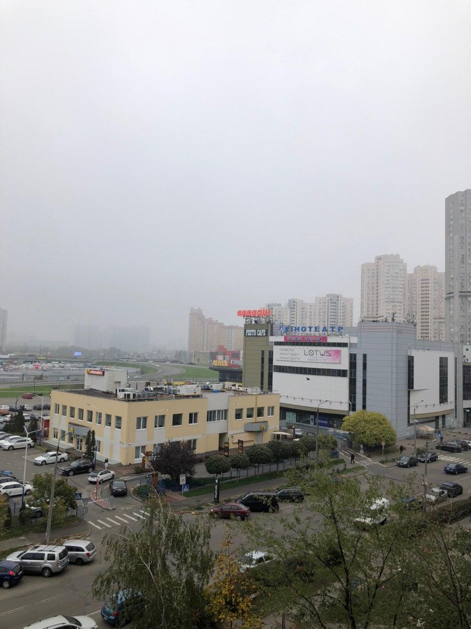 Туман в Киеве. Фото: Иван Чернов