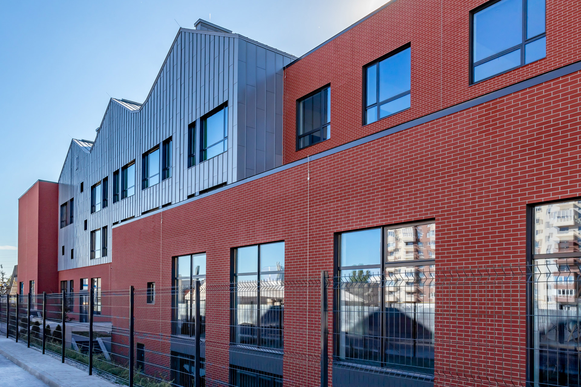 Школа во Львове. Фото: Maryna Gfynykha