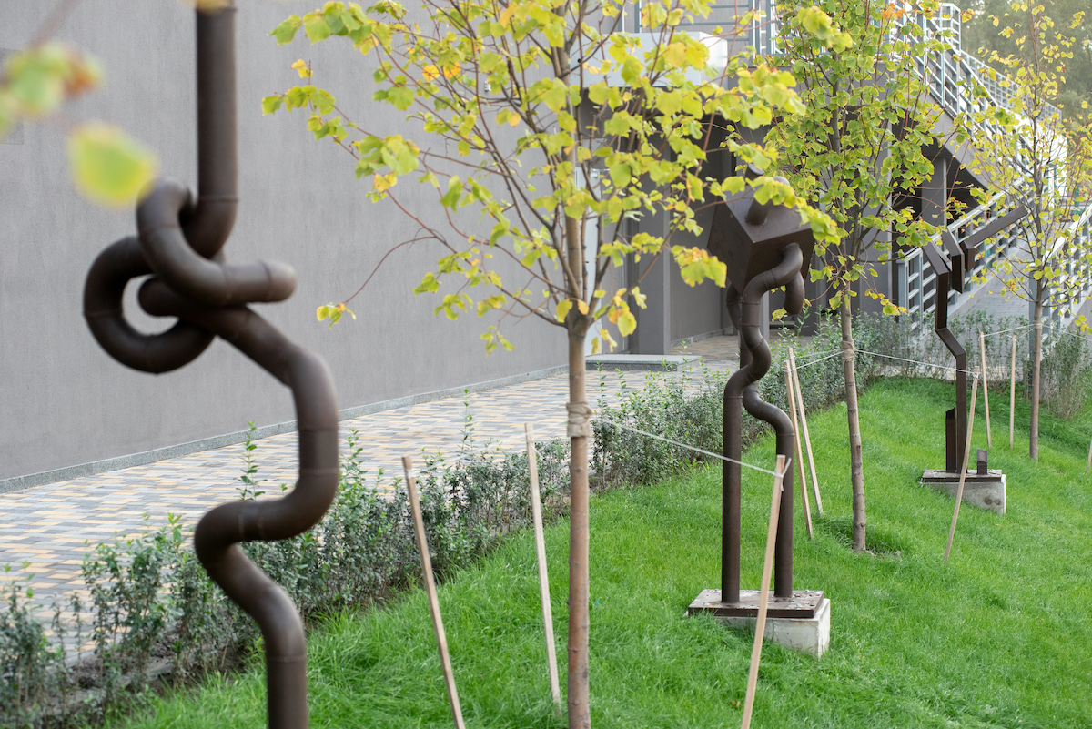 Скульптура "Метаморфозы", Константин Синицкий