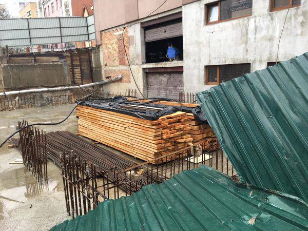 Застройщик снова пытается снести усадьбу Малина на Тургеневской.