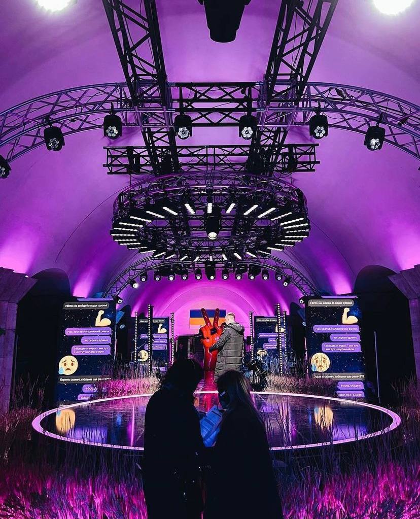 "Голос країни" потрапив у скандал через проведення фіналу на станції "Майдан Незалежності".