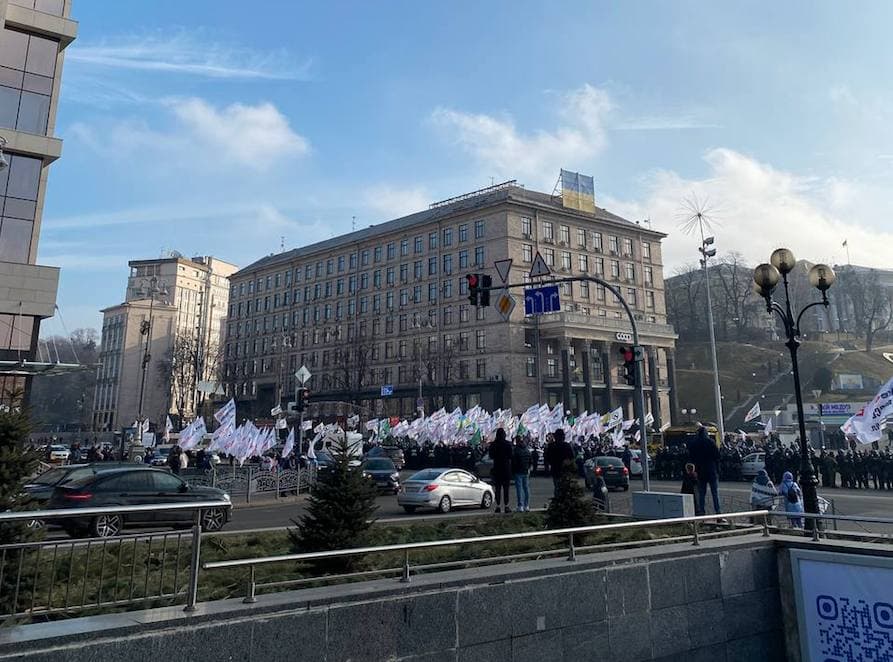 Участники акции Save-ФЛП перекрыли центр Киева. || Фото: София Данилова