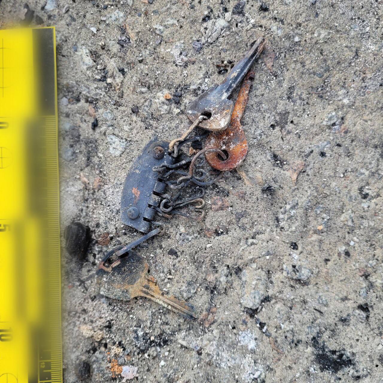 В одному з гаражів Бучі виявили рештки вбитих окупантами громадян.