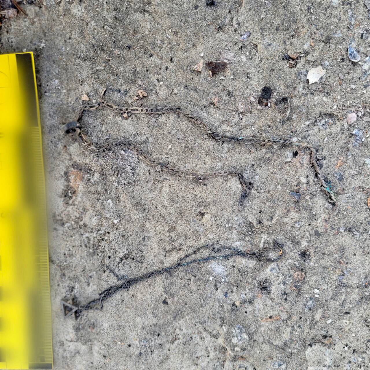 В одному з гаражів Бучі виявили рештки вбитих окупантами громадян.