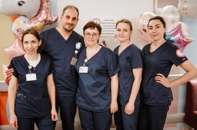 В Киеве вражеская ракета убила ехавшего на работу врача 