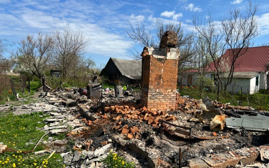 На Київщині окупанти вбили мирного мешканця та з танка розстріляли його будинок. || Фото: Київська обласна прокуратура.На Київщині окупанти вбили мирного мешканця та з танка розстріляли його будинок. || Фото: Київська обласна прокуратура.