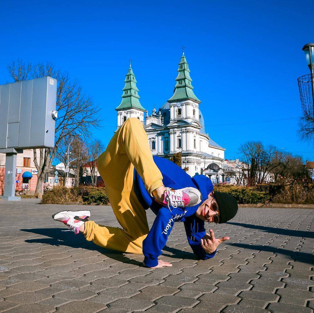 Влад Курочка.