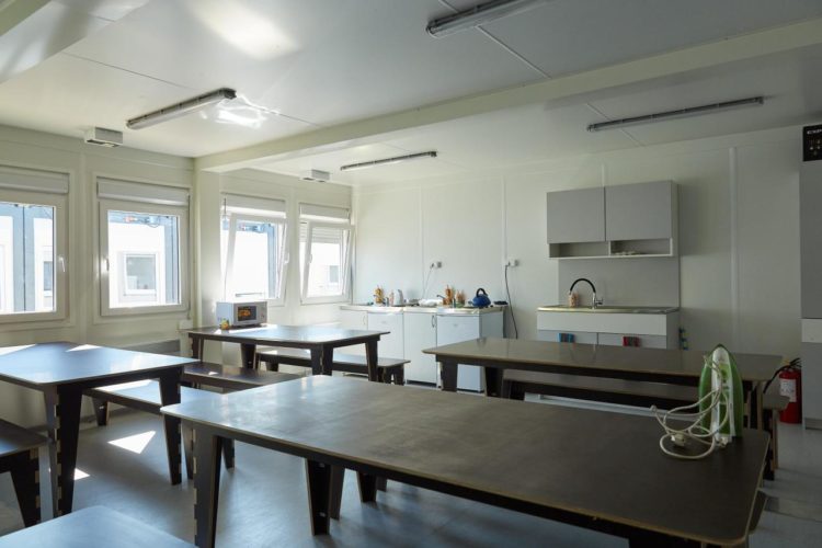 У Бородянці відкрили перше на Київщині модульне містечко.