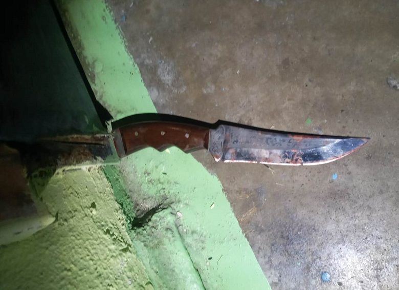 У Києві врятували жінку, яка намагалась скоїти самогубство на очах власних дітей.