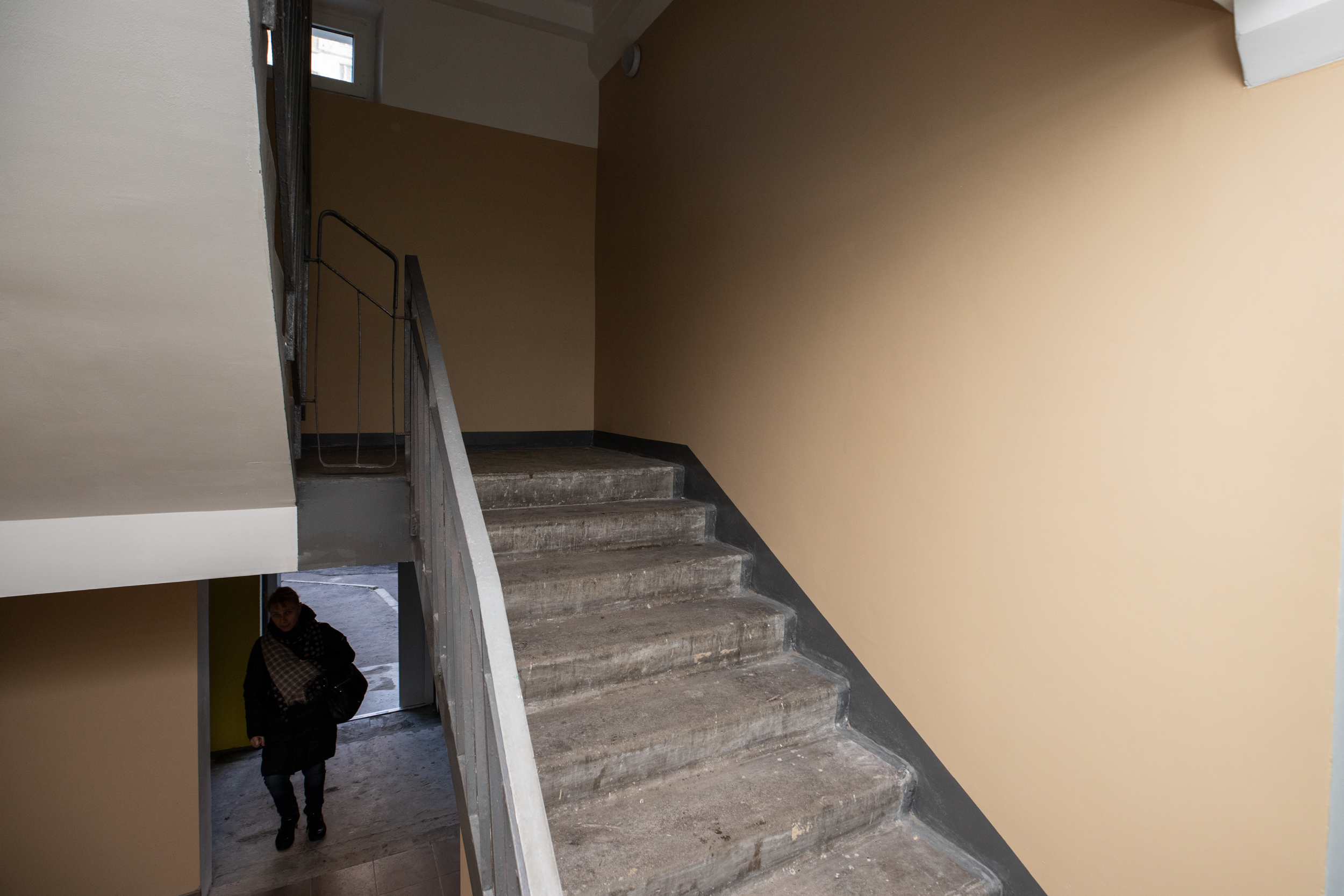 У Києві відремонтували частину багатоповерхівок, пошкоджених російськими обстрілами.