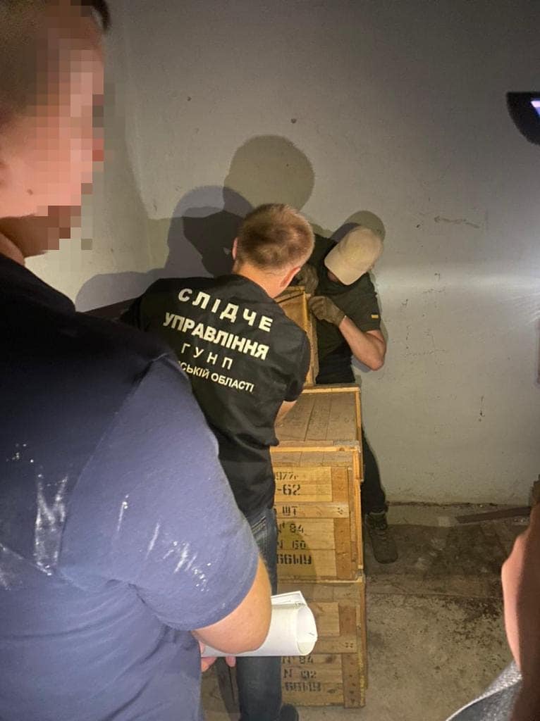 В Киевской области чиновница горсовета присвоила миллион гривен, которые собирали добровольцам.