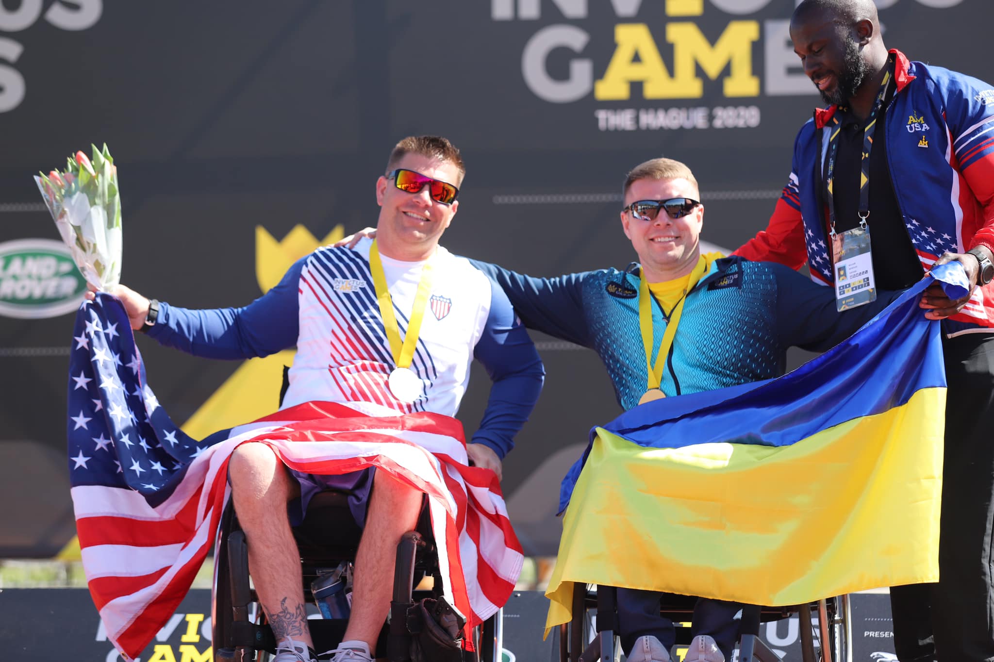 За два дні змагань Invictus Games українська збірна здобула 9 медалей фото 1