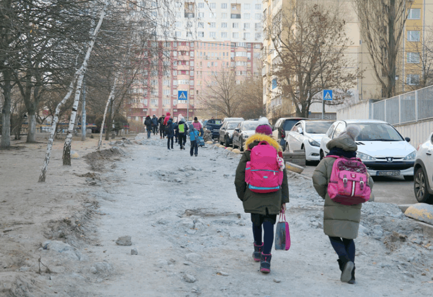 Создание тротуара с подогревом в Киеве