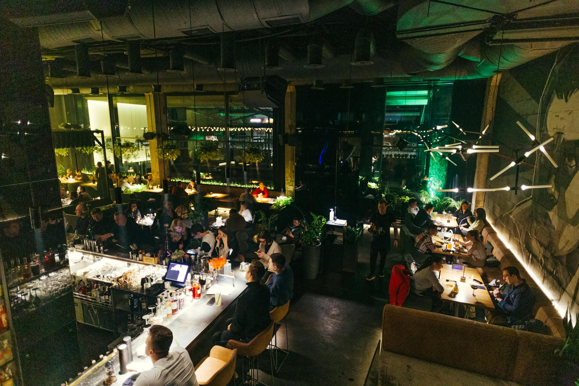 Заведения, где можно в Киеве провести новогодний корпоратив.