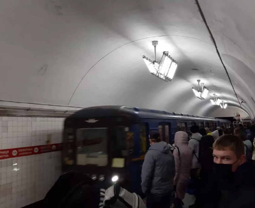 Метро "Вокзальная". Фото: https://kiev.segodnya.ua/