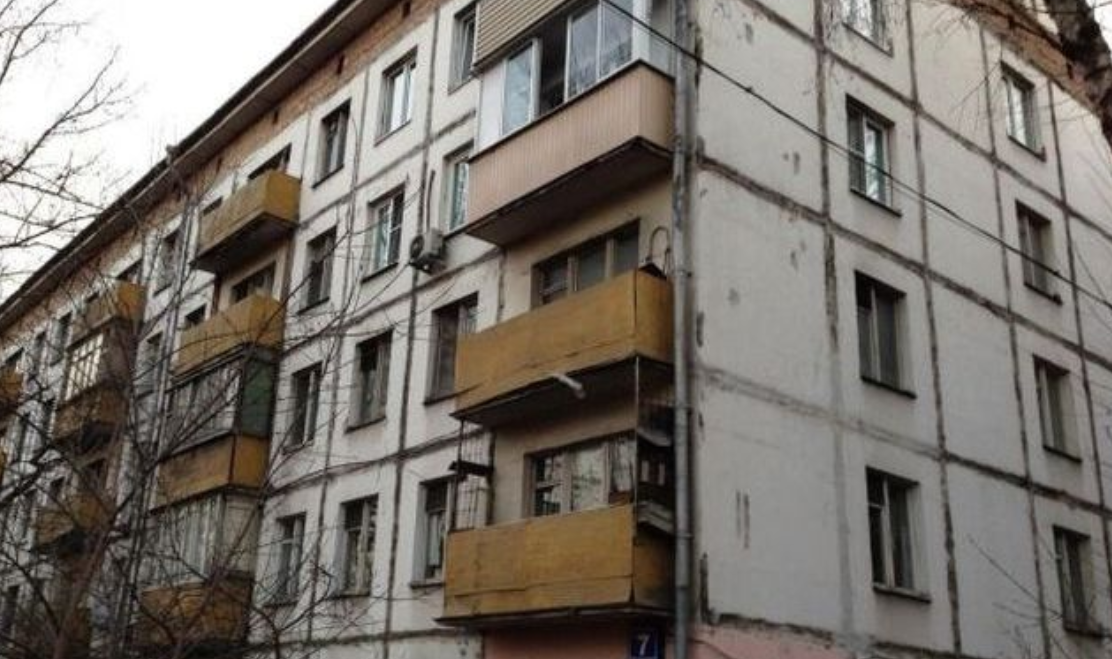 Типовая украинская "хрущевка".