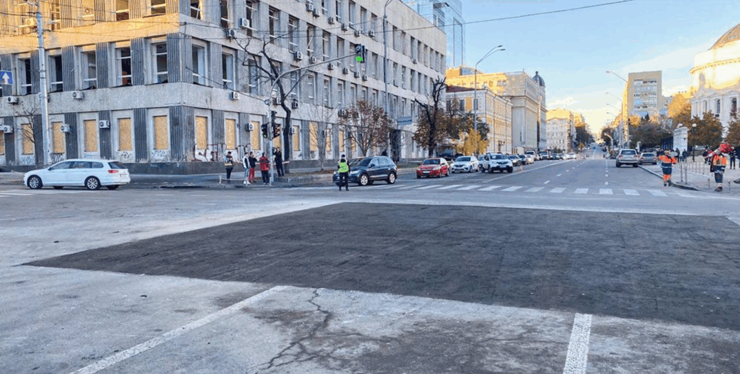 Перехрестя після сьогоднішнього ремонту.
