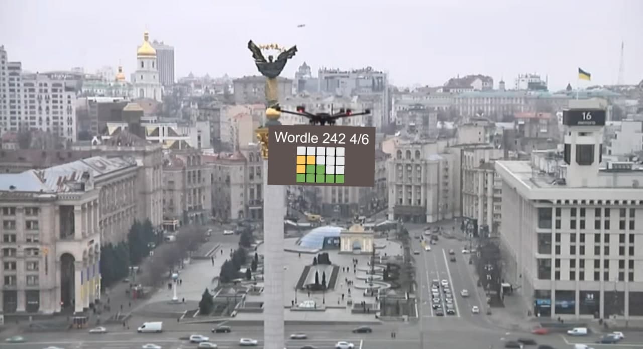 Как украинцы шутят про объявление по продаже гаража в эфире Reuters.