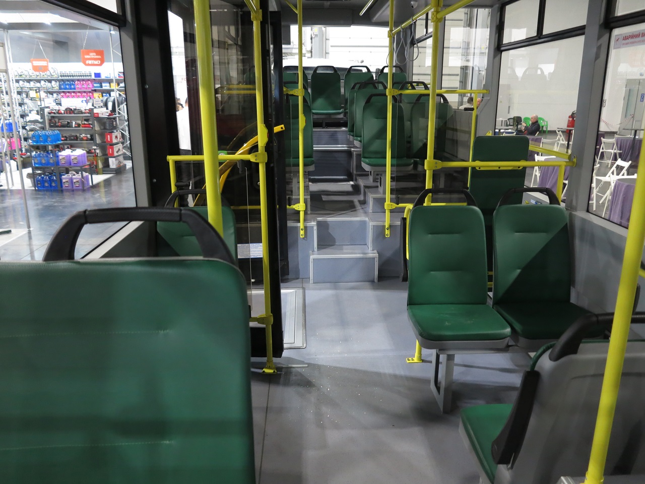 У Києві пройшла презентація українського автобуса "Мальва" - фото фото 2 1