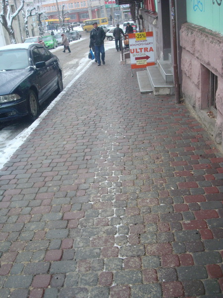 Тернопольский тротуар с подогревом