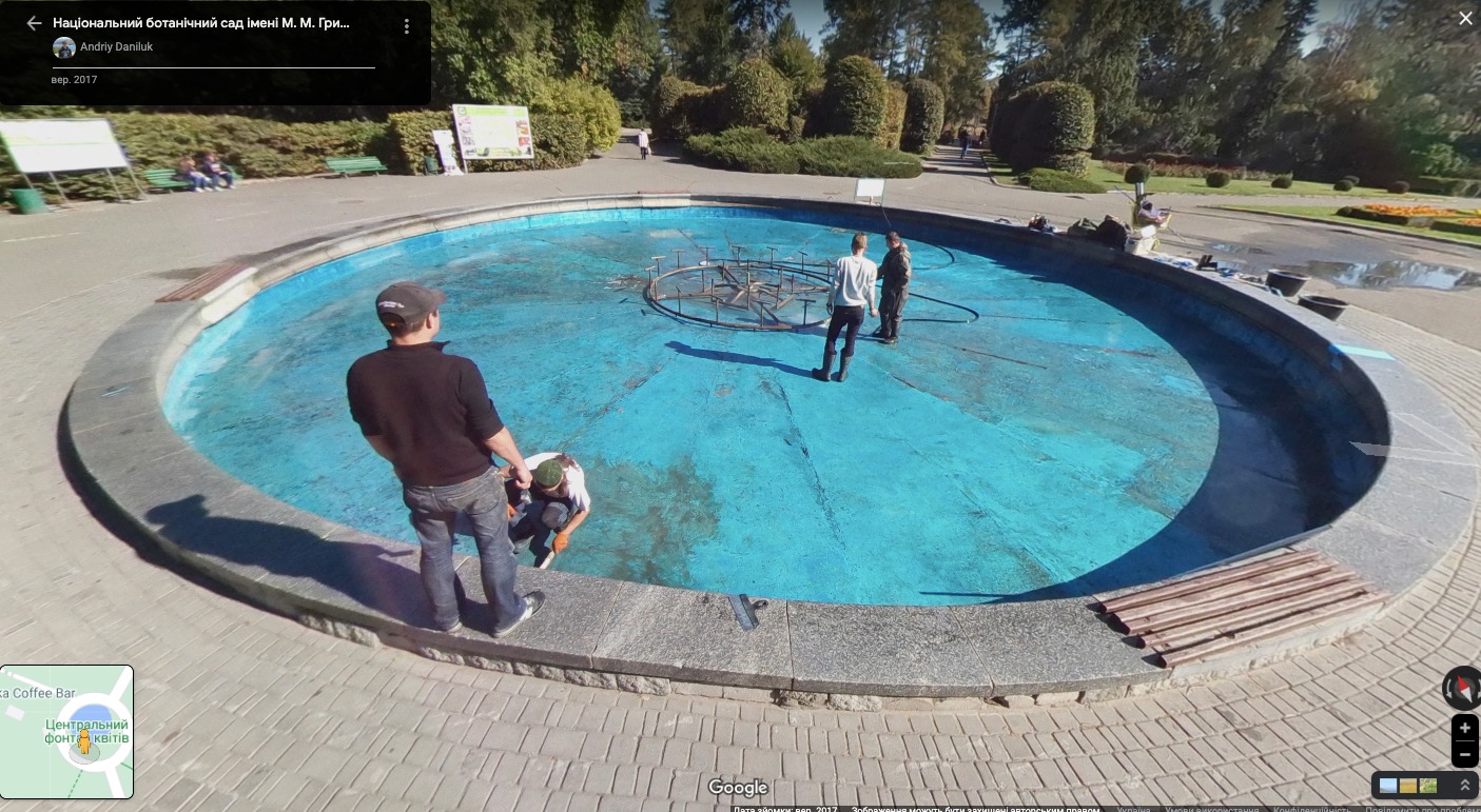 Фонтан, где появится скульптура.