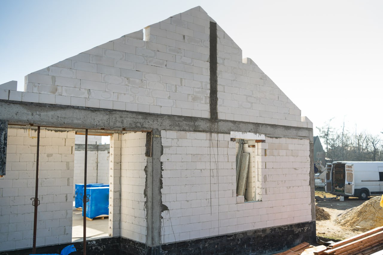 На Київщині почали відбудову житлових будинків за рахунок міжнародної допомоги фото 1