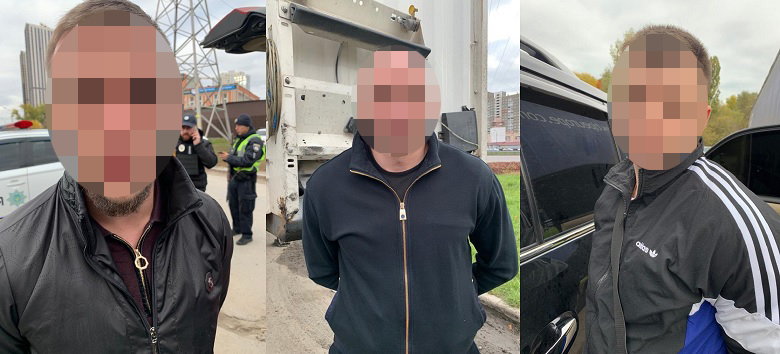 В Киеве мужчина застрелил военнослужащего из-за конфликта на дороге.