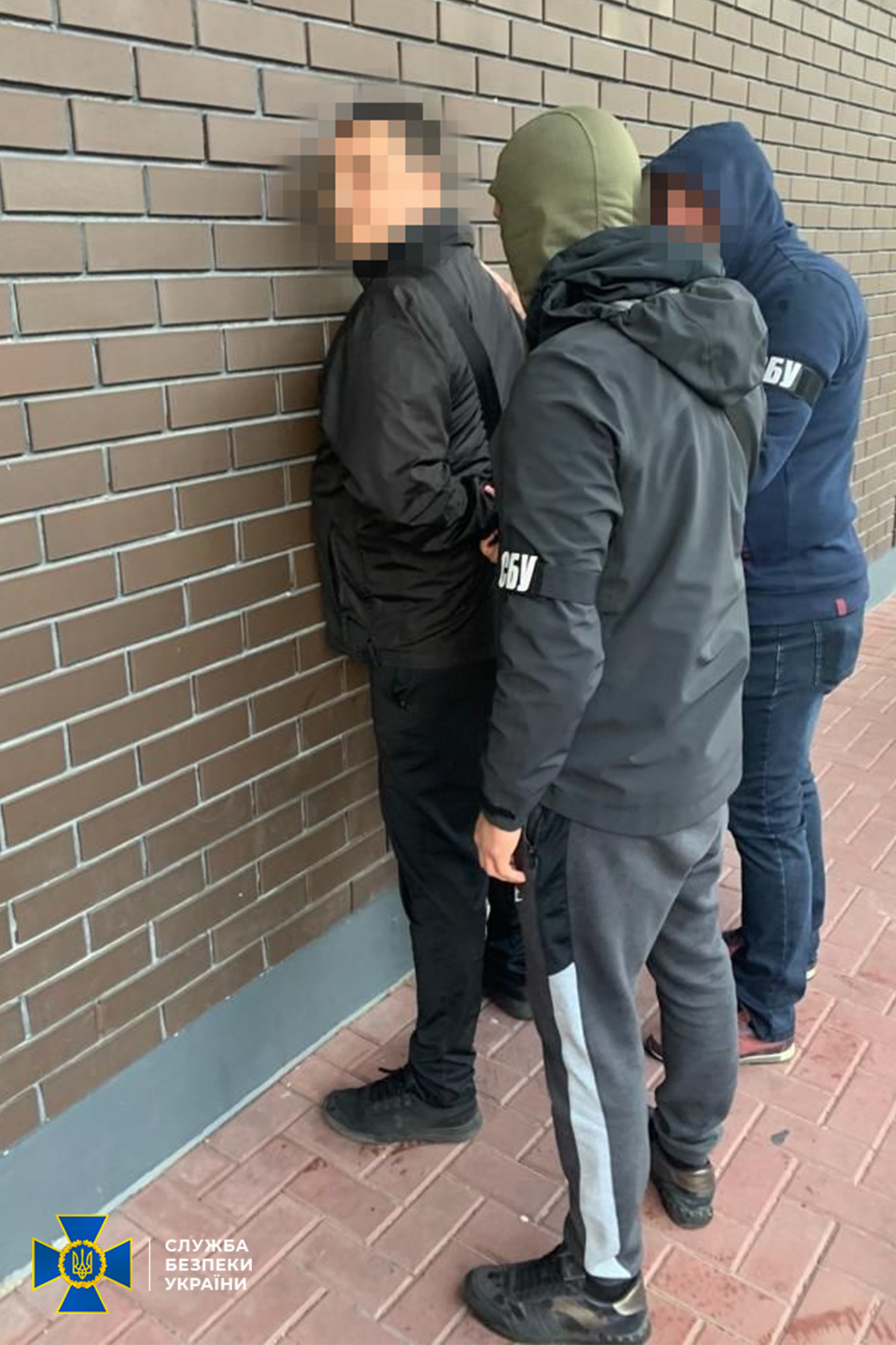 У Києві затримали банкіра, який незаконно переправляв чоловіків за кордон.