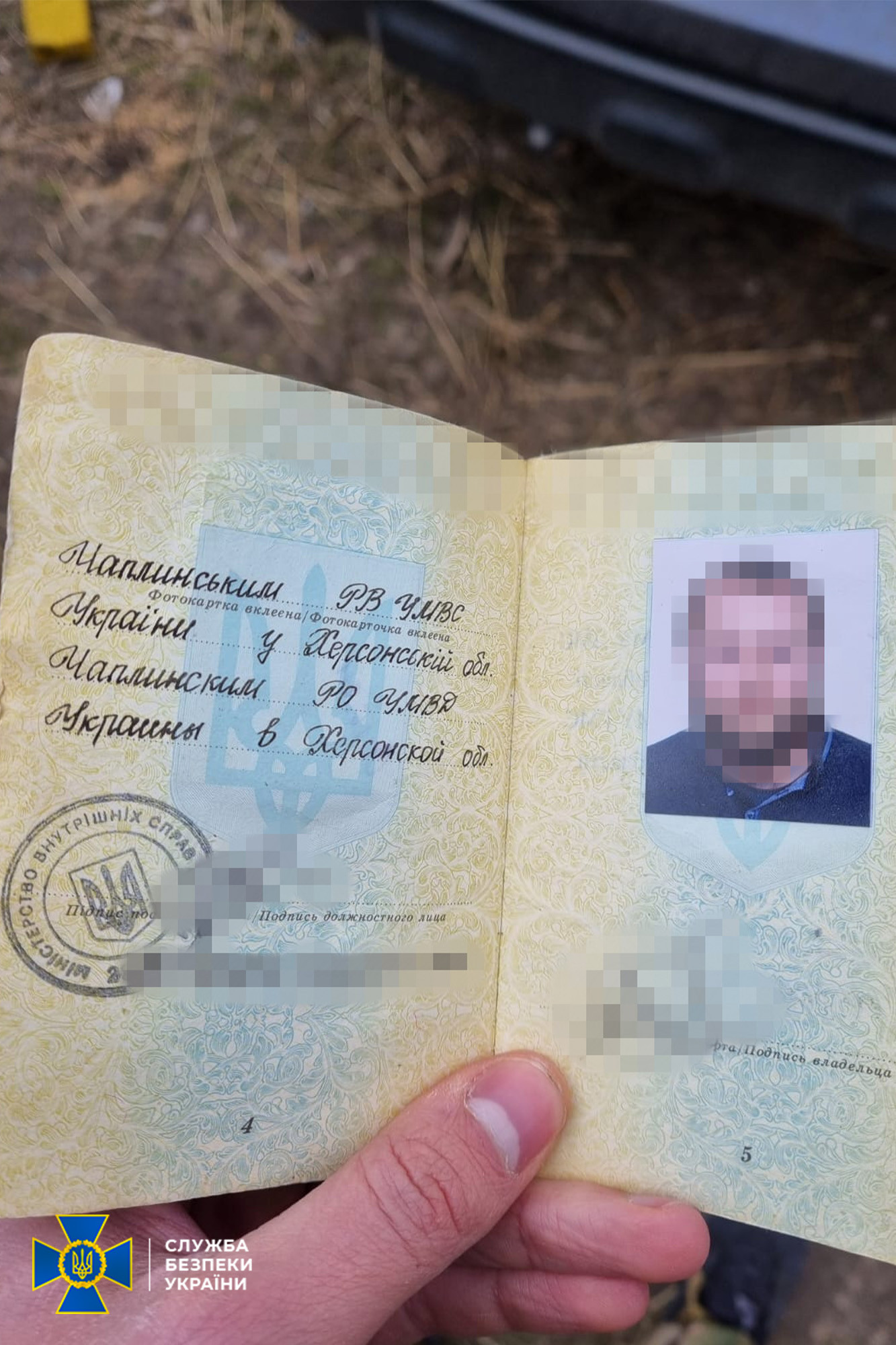 В Киевской области разоблачили фермера, который кормил оккупантов и помогал им.