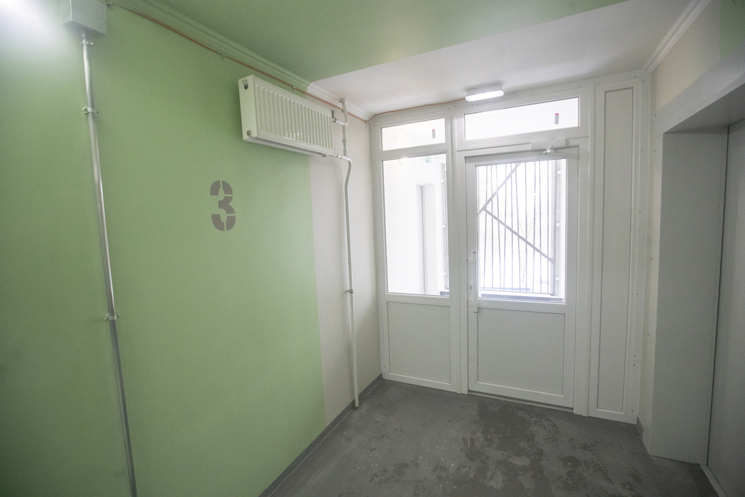 Як після відновлення виглядає пошкоджений будинок на Біличах.