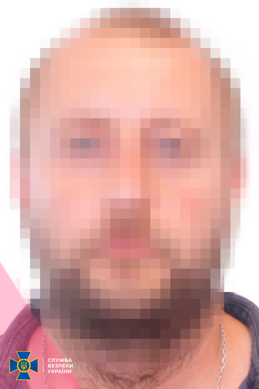 В Киевской области разоблачили фермера, который кормил оккупантов и помогал им.