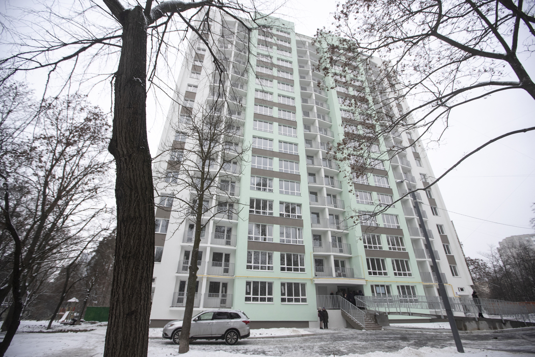 Як після відновлення виглядає пошкоджений будинок на Біличах.