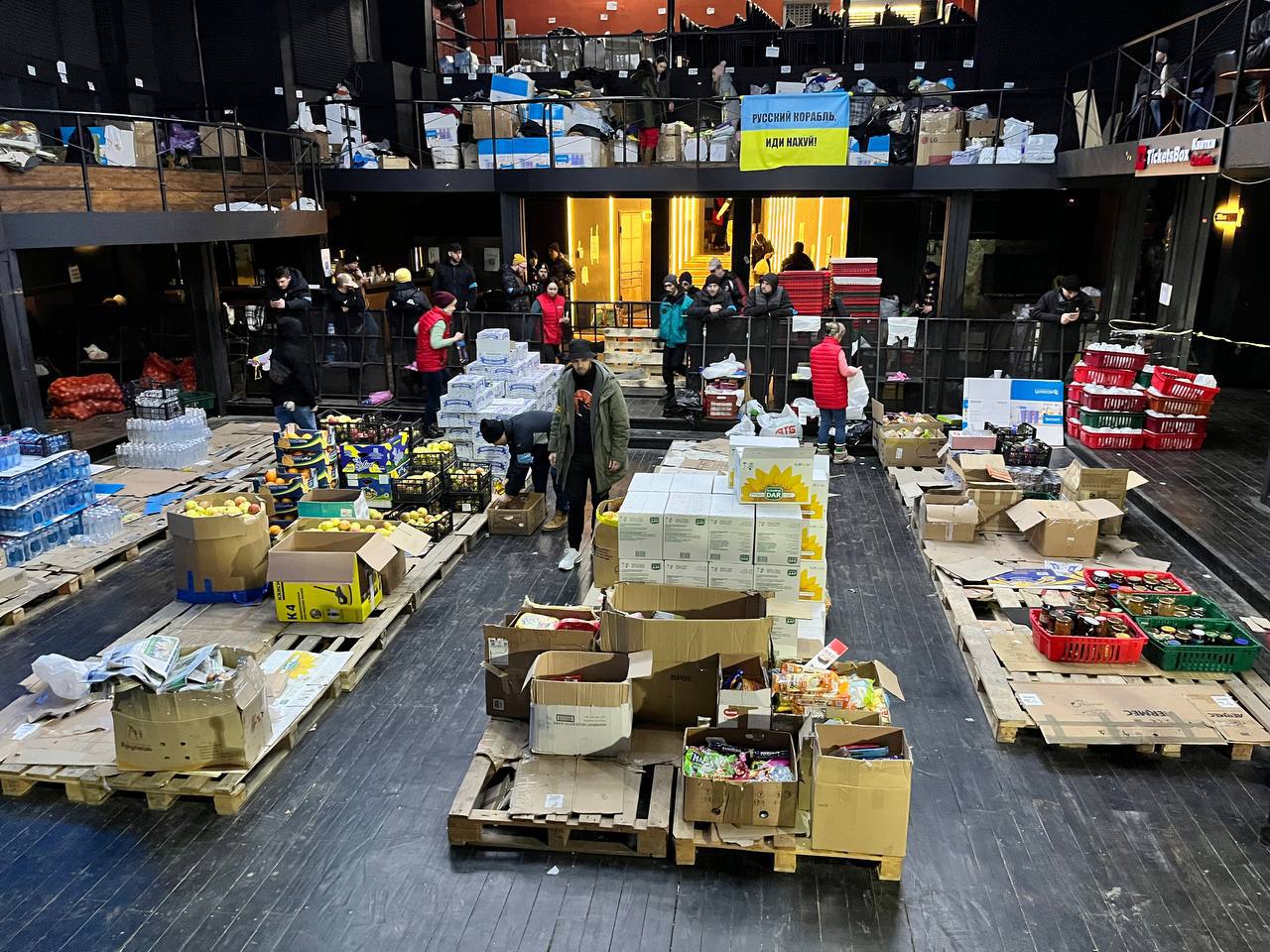 Музикант із Дніпра за підтримки Music Saves UA евакуює людей із лінії фронту.