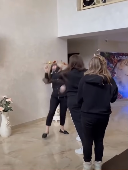 В Карпатах киевляне побились с администрацией отеля из-за замечания.