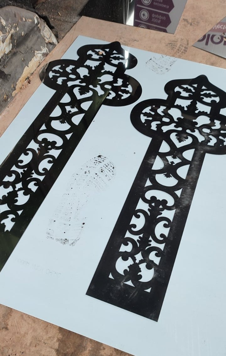 Крест, который упал с купола Софийского собора, начали реставрировать.