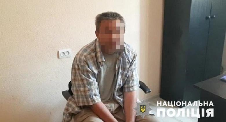 Киянина, який розбещував двох школярок, посадили до в'язниці фото 1