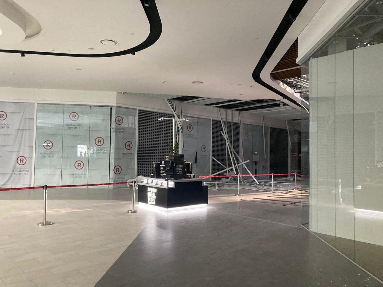 Какие разрушения получил ТРЦ в Киеве во время вражеского обстрела и можно ли его возобновить.