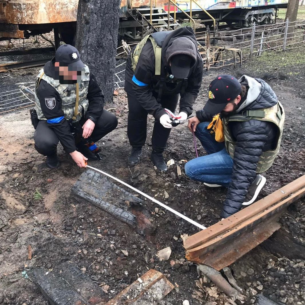 Прокуроры собирают информацию о пострадавших и разрушениях на Оболони.