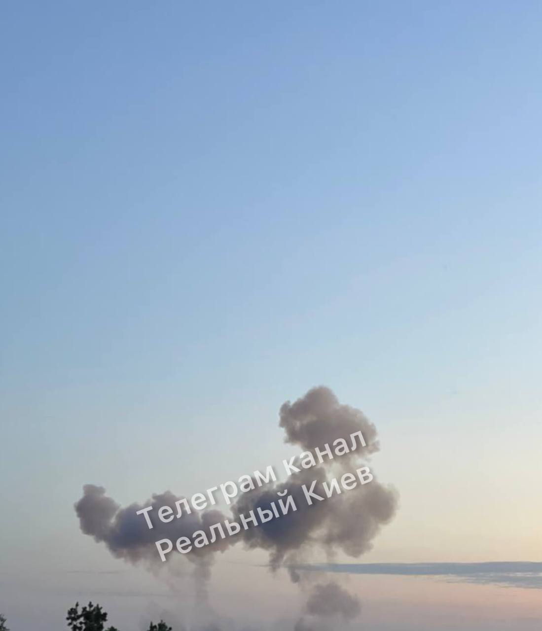 На Київщині було чутно вибухи: подробиці.