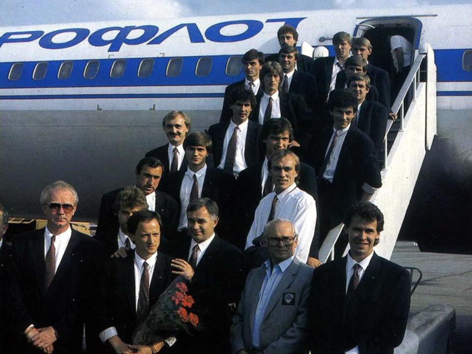 Возвращения команды Валерия Лобановского с Евро-1988 (Швыдкий - в центре в первом ряду). Фото: Факты 