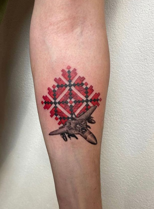 Значение татуировки мальтийский крест