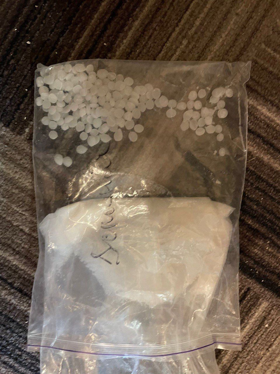 В Киеве задержали банду наркодилеров. Фото: Киевская городская прокуратура