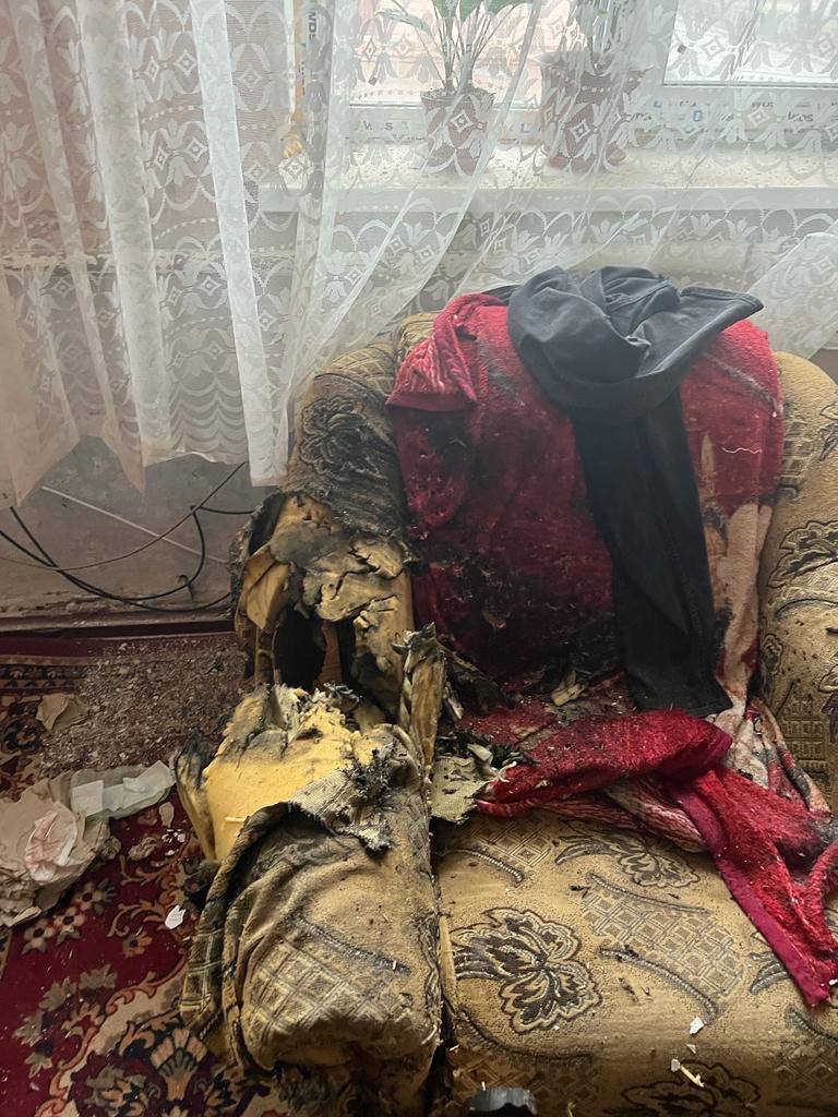 Граната взорвалась в комнате. Фото: Андрей Небитов