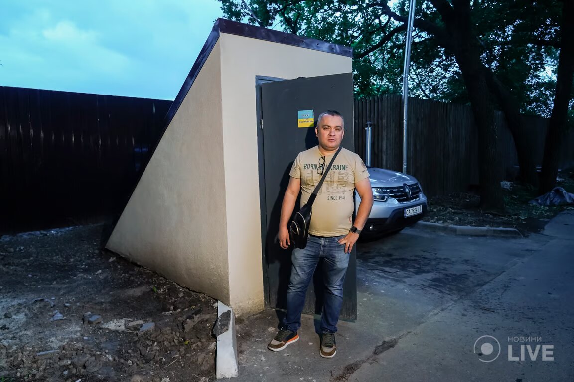 На Київщині чоловік власноруч побудував укриття -